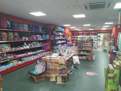 Los vecinos de Carballiño ya pueden disfrutar de los productos y servicios de Carlin