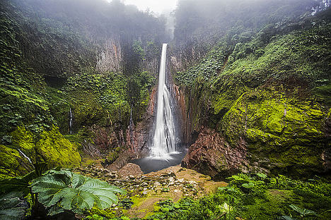 Catarata Bajos del Toro, Costa Rica.