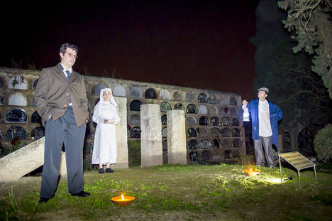 Cementerio- teatralizada