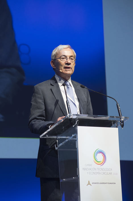 Christopher Pissarides.