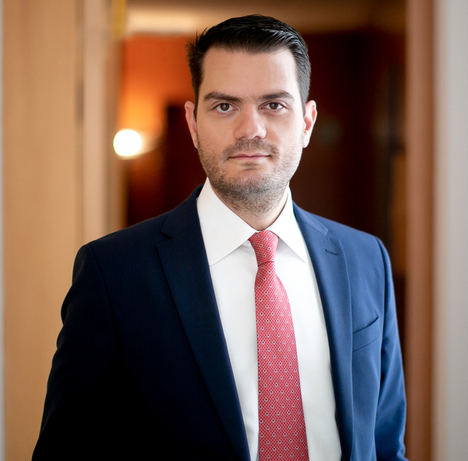 Christos Theodossiou, director de la Sucursal de BFF Banking Group en Grecia.