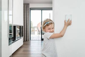 Cómo ayuda un hogar inteligente con los más peques de la casa