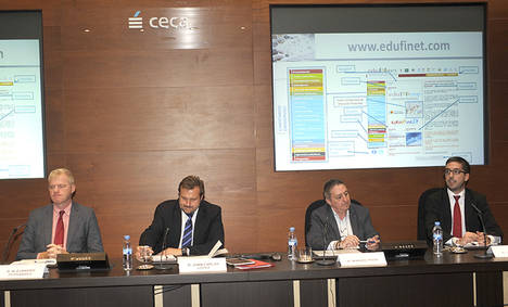 Unicaja destaca en una conferencia de CECA la importancia de las nuevas tecnologías en la educación financiera
