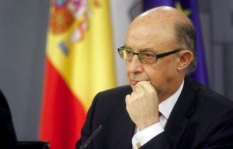 Cristobal Montoro.