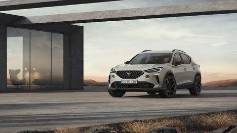 Cupra estrena el Formentor con motor de cinco cilindros