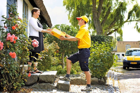 DHL Parcel lanza en España y Portugal un servicio internacional de envíos y devoluciones e-commerce.