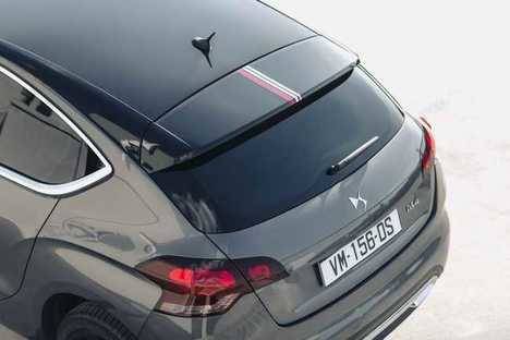 Tecnología y refinamiento llegan a España a bordo del DS 4 Performance Line