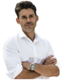 Daniel Benjumea Aparicio, Jefe-Dotación Bomberos. Máster en Administración y Dirección de Empresas.