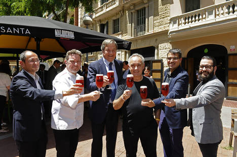 De izq a dcha: Jaume Alemany, Albert Adrià, Jorge Villavecchia, Ferran Adrià, Ferran Centelles, Marc Álvarez.