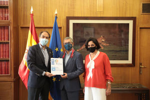 Ficosterra comparte con el Secretario de Estado de Medio Ambiente el comienzo de los ensayos internacionales del proyecto de Naciones Unidas (UNDP-OIC)