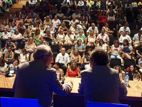 Del Cid y Lara, inauguración jornadas asistencia extranjeros pateras.