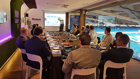 Alhambra-Eidos descubre las claves de la hiperconvergencia en un desayuno tecnológico junto a VMware y Supermicro