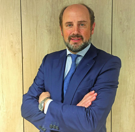 Diego Cavero, Pictet WM.