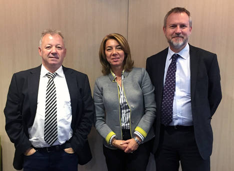 Ion OLAETA, Cinzia VEZZOSI, y Robert FELL