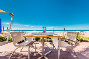 El Beach Club Estrella del Mar de Vincci Hoteles acoge el ritual ancestral del Ronqueo del atún de Almadraba