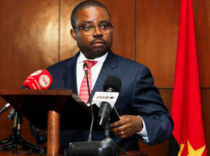 El Gobierno de Angola revisa los indicadores de rendimiento fiscal