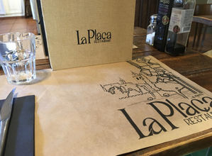 El Restaurante La Plaça de Sant Cugat abre por vacaciones