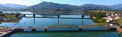 El director general de Carreteras visita las obras del puente de Treto