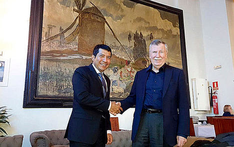 El encuentro se llevó a cabo en el mítico Círculo de Bellas Artes de Madrid.