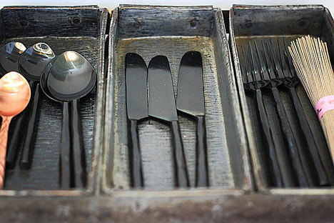 El restaurante Artists Room explica la guía práctica de protocolo en la mesa