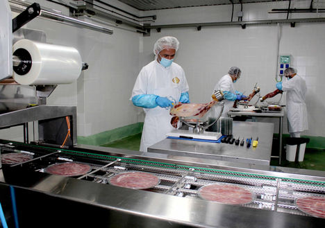 Embutidos España reafirma su compromiso con el empleo en las zonas rurales