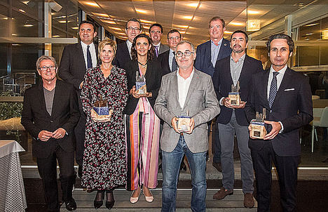 De izqda. a dcha.: Nava Castro (Xunta de Galicia); Celia Romero (Inteligencia Turística); Alex Villeyra (Mabrian); Antonio Jiménez (Ayuntamiento de Sevilla) y Sergio Riolobos (Orange). 