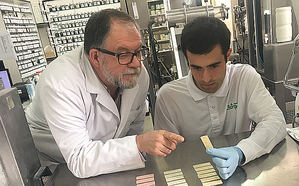 Grupo Carinsa consigue una nueva patente con el chicle que cambia de sabor