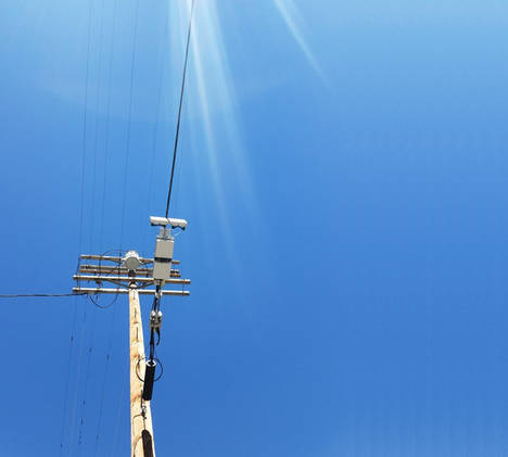 Ericsson - Strand-mount bracket.