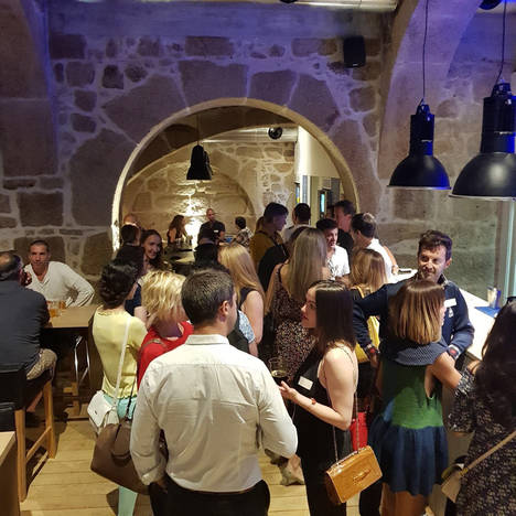 Los millenials ‘Just want to have fun’ con Bluesock Hostels Porto