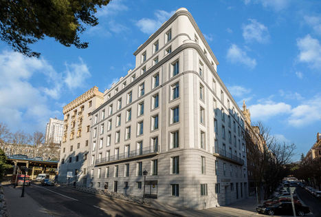 Fachada edificio Plaza de España. 