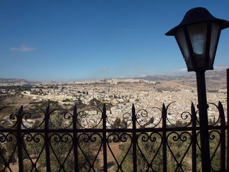 Fez.