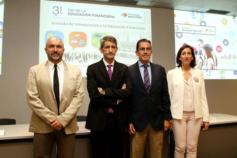 Unicaja celebra el Día Nacional de la Educación Financiera con una jornada en el Centro Unicaja de Educación Financiera