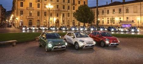 El nuevo FIAT 500X alumbra Turín