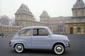 Urbanos y polivalentes, del primer FIAT 600 al 600 eléctrico
