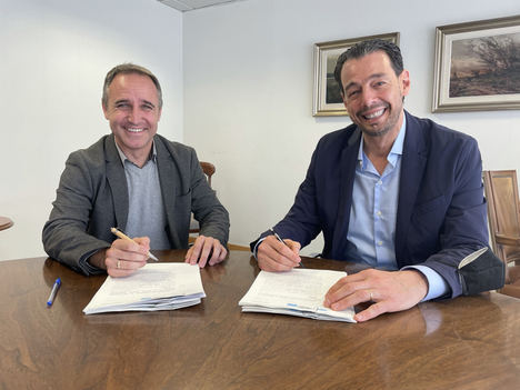 (izqda.) Alfonso Sanchez, CEO de Vanadis, nuevo Country Manager de Baufest en España, y Ángel Pérez Puletti, CEO de Baufest.