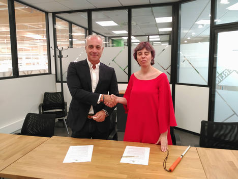 José Ramón Abad, Director Regional zona centro de Leroy Merlin y Virginia Carcedo, Secretaria y Directora General de Inserta Empleo.