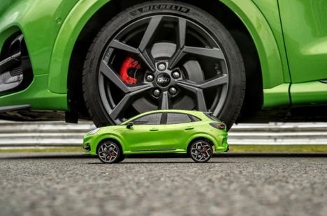 El Ford Puma ST se enfrenta al Puma RC
