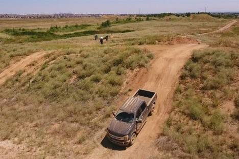 Recorrido Único con un Mustang, un Focus RS y un Robot