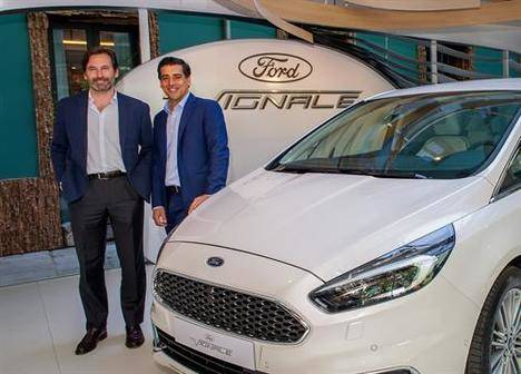 El exclusivo S-Max Vignale y el ciclo actividades Ford Vignale Firsts