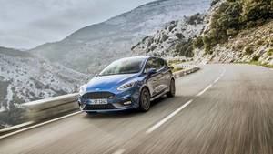 En una ruta secreta de montaña en Italia con el nuevo Fiesta ST