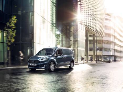 Ford presenta dos novedades en la superventas gama Transit