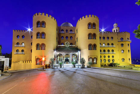 El Hotel Alhambra Palace, alojamiento de referencia para los amantes del cine negro