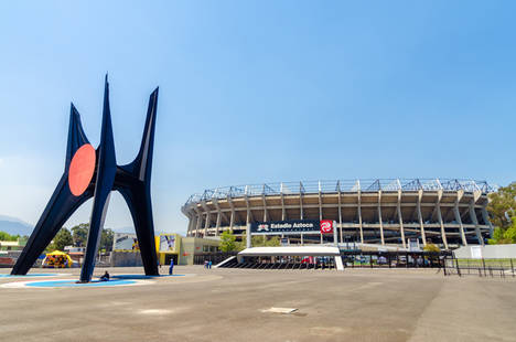 Visita los estadios de fútbol legendarios de Europa y Latinoamérica