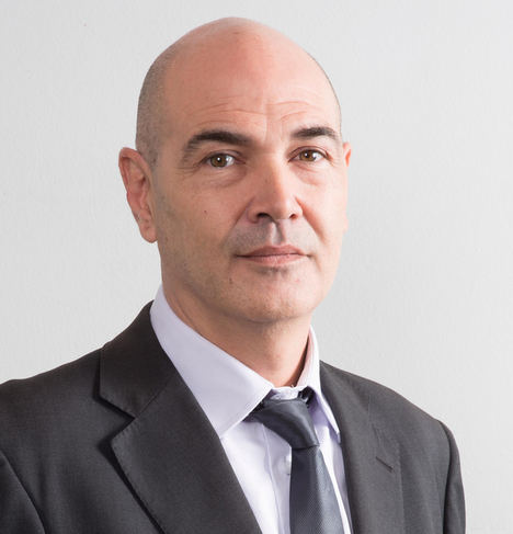 Frank Costa, S2 Grupo.