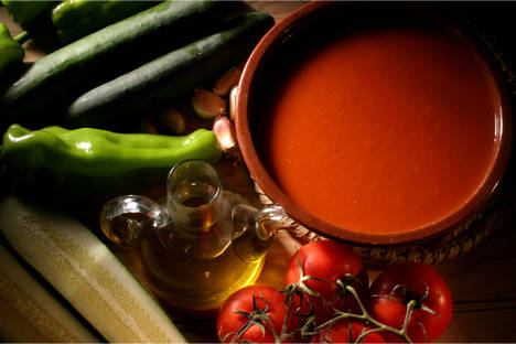 El gazpacho de Bertín Osborne selección, el producto más vendido en los meses de verano