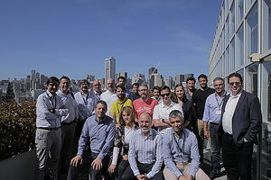 Los ganadores y finalistas de los Premios EmprendedorXXI viajan a Silicon Valley y Cambridge