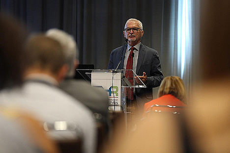 Gerry Stimson, ponente del THR Summit.