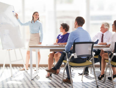 El 59% de las empresas estaría dispuesto a pagar más a trabajadores con nivel de idiomas según Hexagone