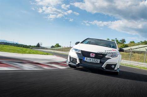 El Honda Civic Type R estableciendo records en Europa