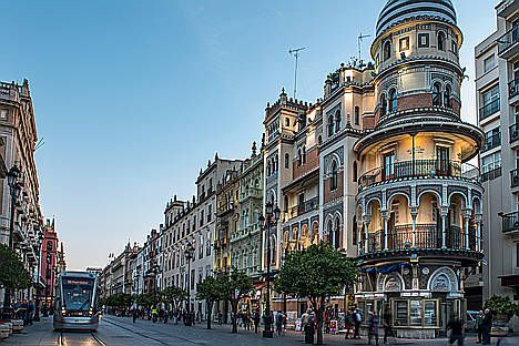 Cuatro propuestas para disfrutar de una escapada exprés a Sevilla